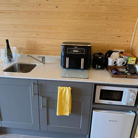 Ffrith Beach Glamping With Hot Tub Hotel Prestatyn Exterior photo